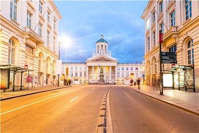 《赛博朋克2077》可能还会有2.4版本更新 加入赌场功能